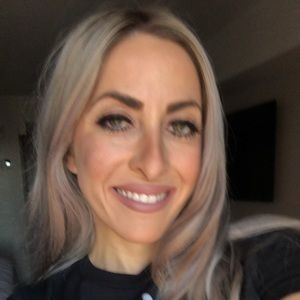 Meet your Posher, Brenda